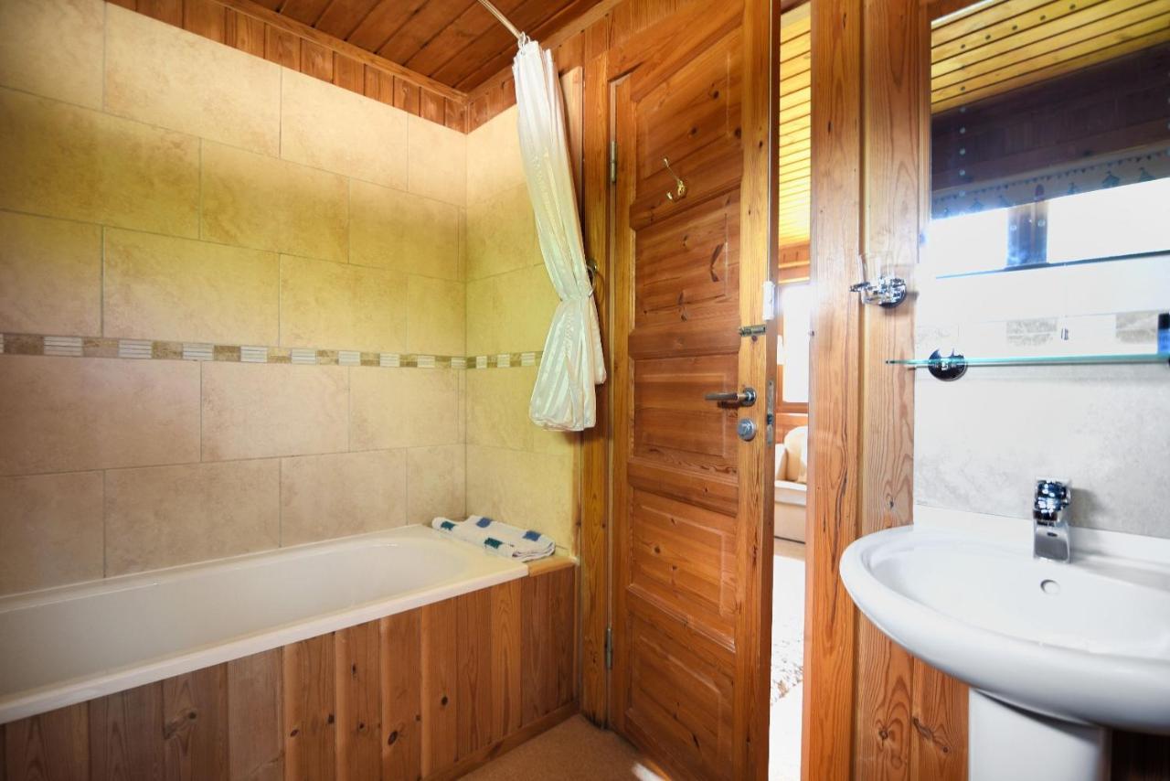 4 Pinewood Retreat Villa Lyme Regis Exteriör bild